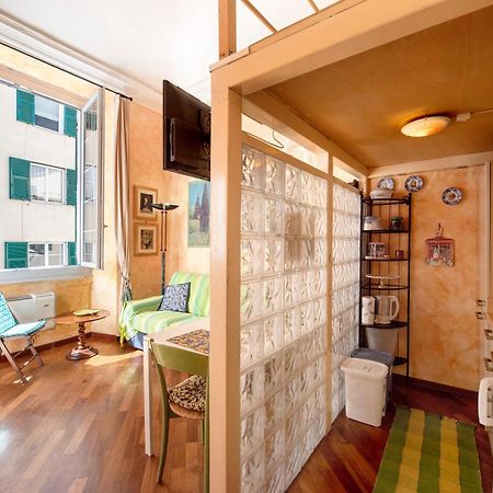 La Casa Di Raffy Apartment Genoa Bagian luar foto